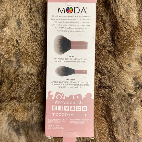 Mods Powder + Soft Glow Brush Set NIB - Picture 2 of 3